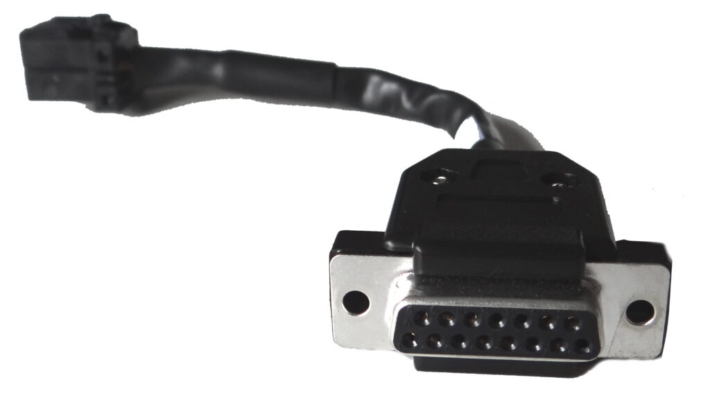 Adaptador Alientech para cables 144300T116 y 144300T117.